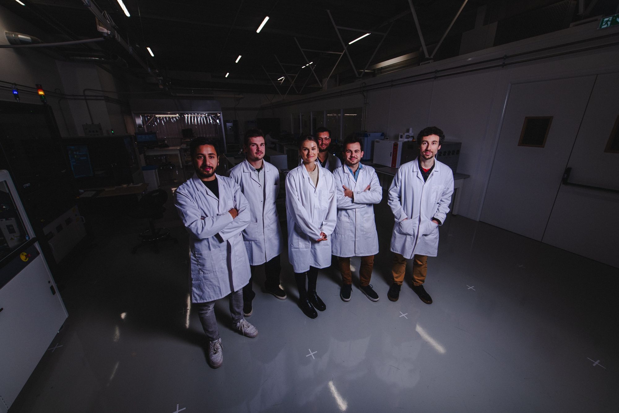 The Wormsensing team in the Hyperion lab