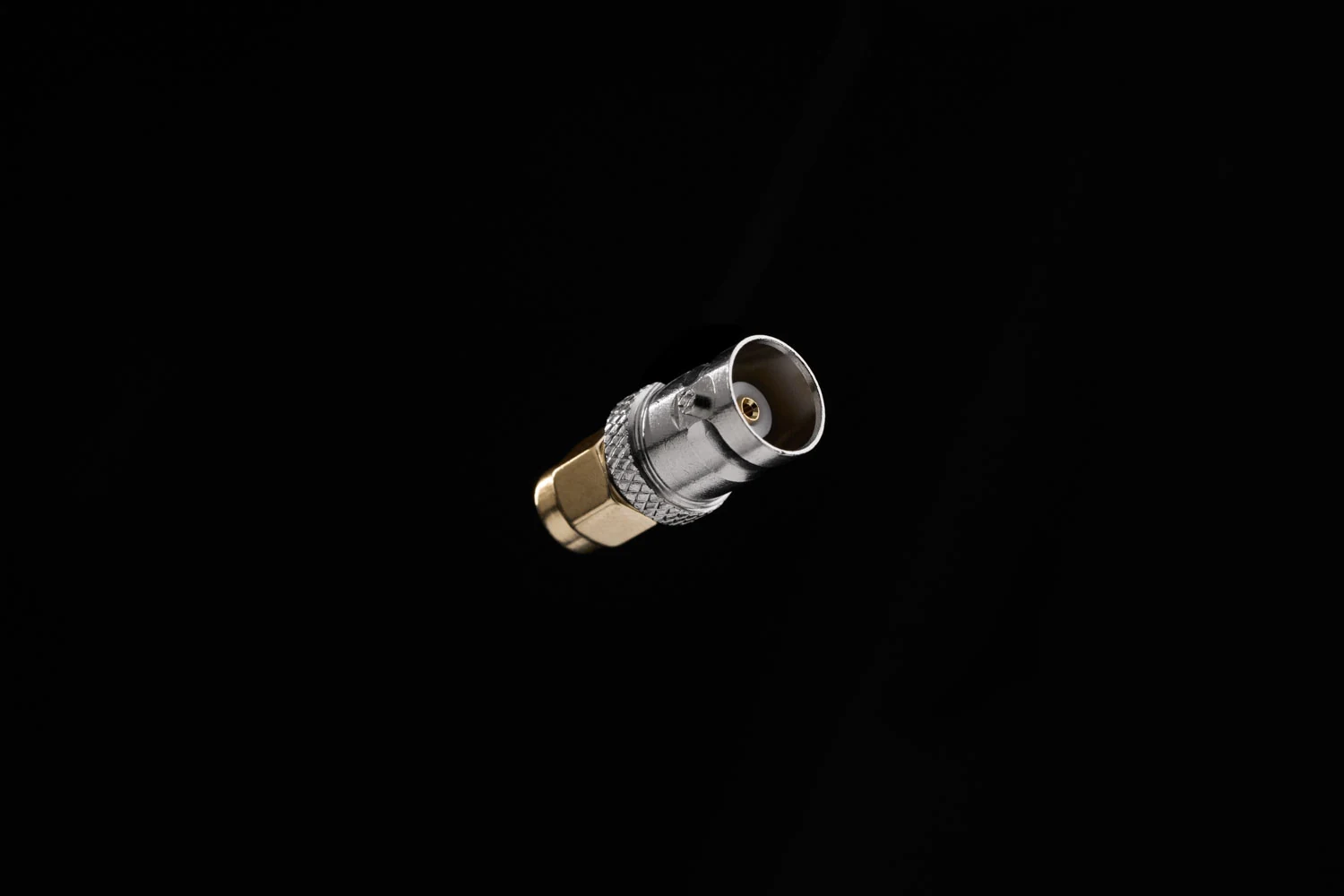Wormsensing connector adaptors.